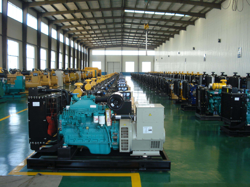 龙山租赁发电机-柴油发电机组冒蓝烟、冒黑烟、冒白烟故障分析