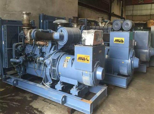 龙山柴油发电机如何测试电流大小？