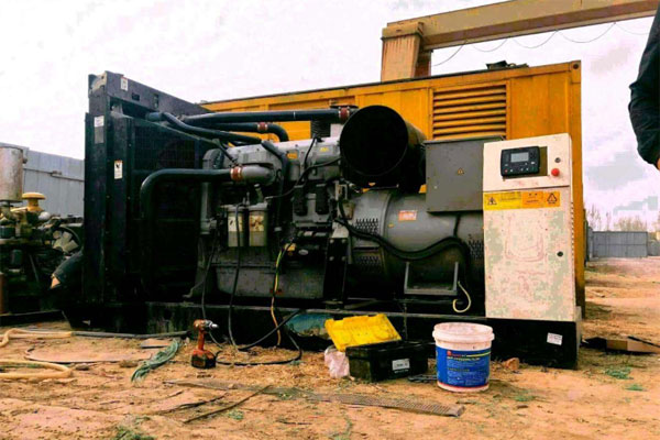 龙山柴油发电机组都有哪几种电压规格？