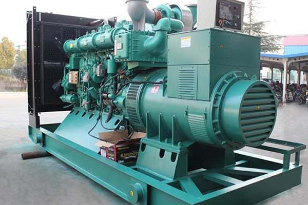 龙山工厂发电机应急发电中如何优化燃油储备管理？