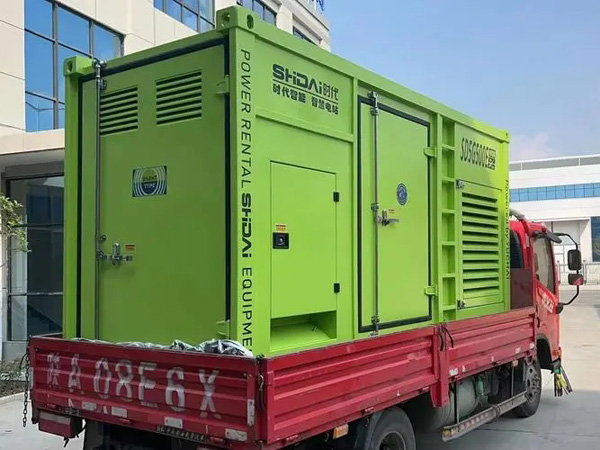 龙山更换水冷式机油散热器的密封件时，如何选择合适的密封胶？